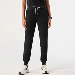 FIGS Zamora Jogger Scrub Pants